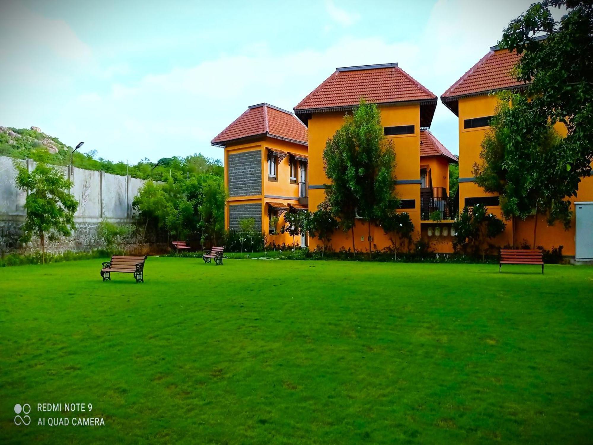 Hibis By Sparsa Vellore Exterior photo