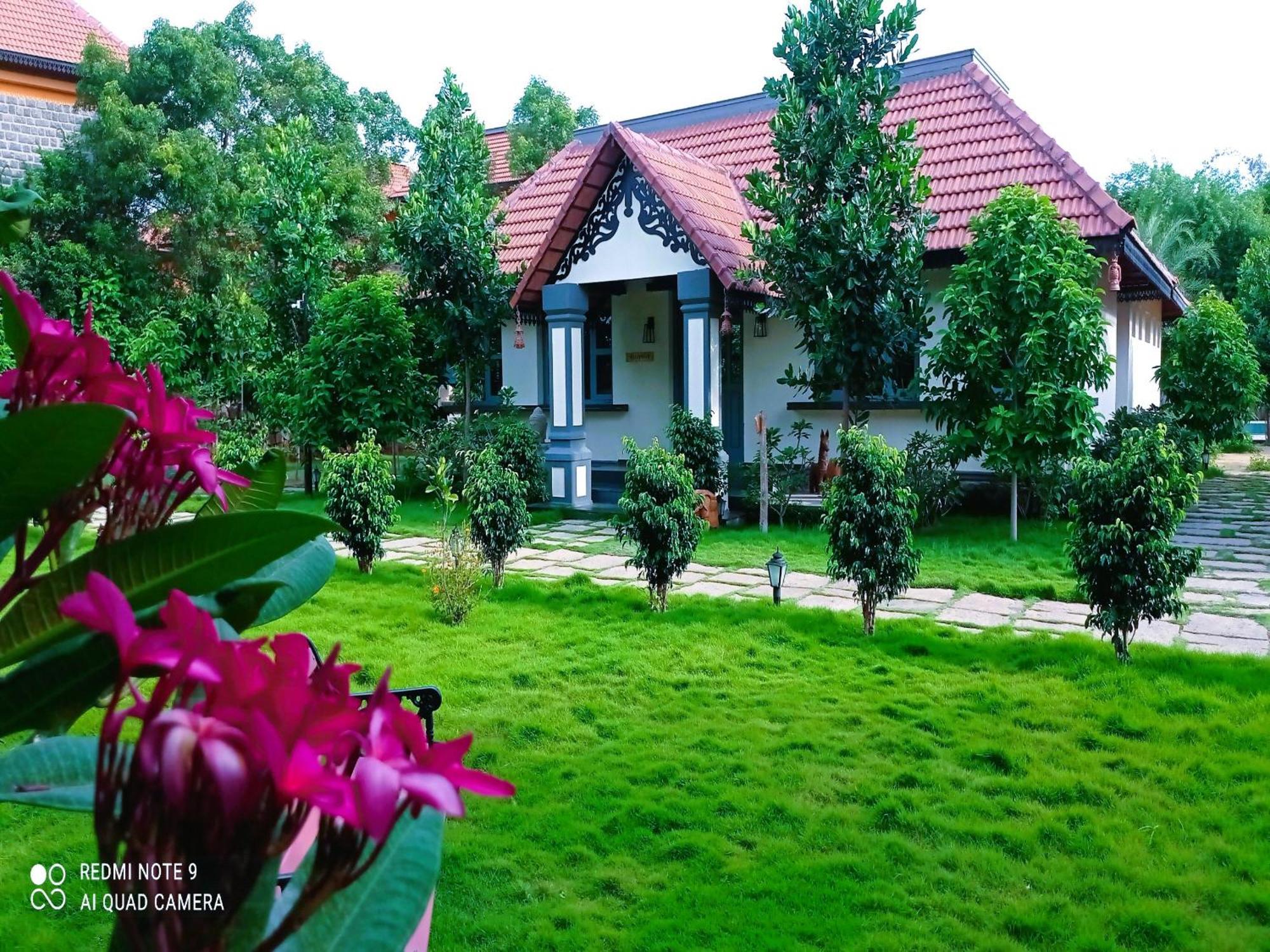 Hibis By Sparsa Vellore Exterior photo